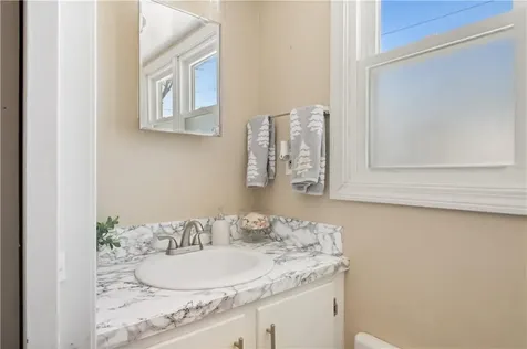 11 O'donnell Road Middletown RI 02842