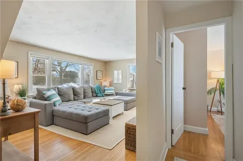 11 O'donnell Road Middletown RI 02842