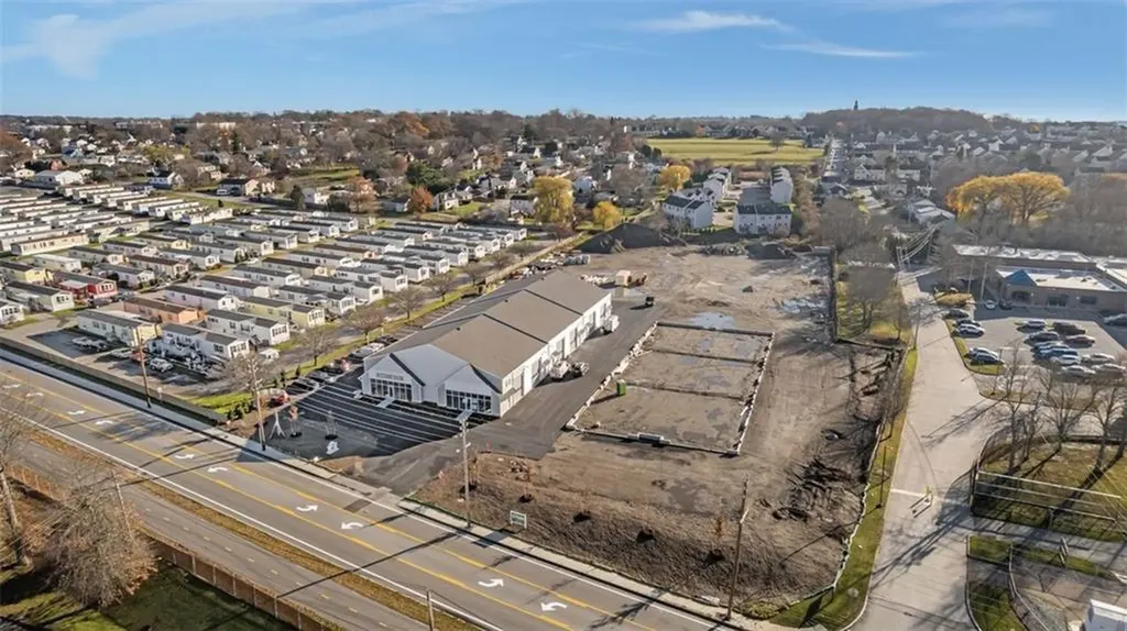 300 Coddington Highway Middletown RI 02842