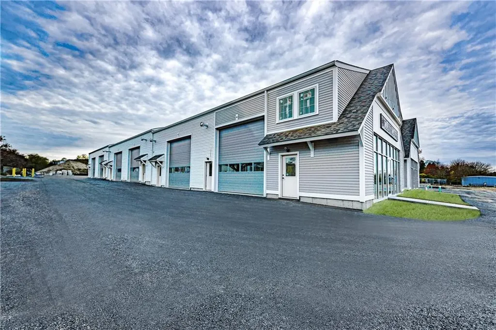 300 Coddington Highway Middletown RI 02842