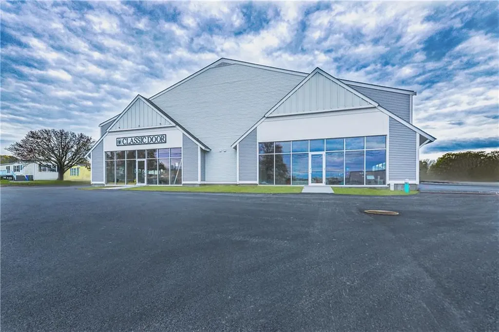 300 Coddington Highway Middletown RI 02842