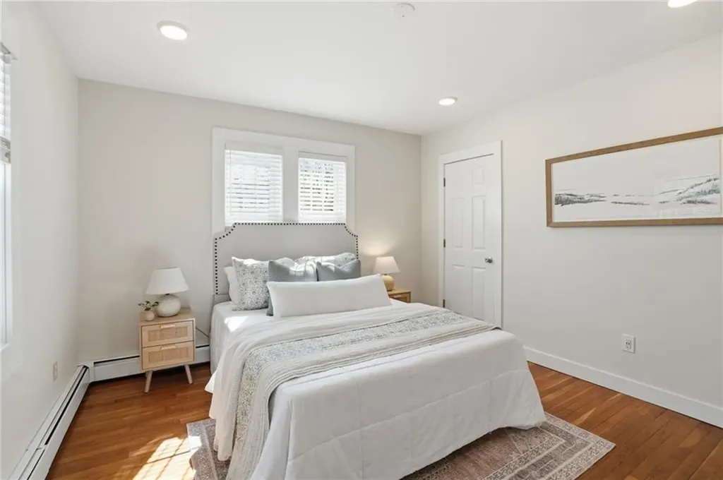 23 Richmond Avenue Barrington RI 02806