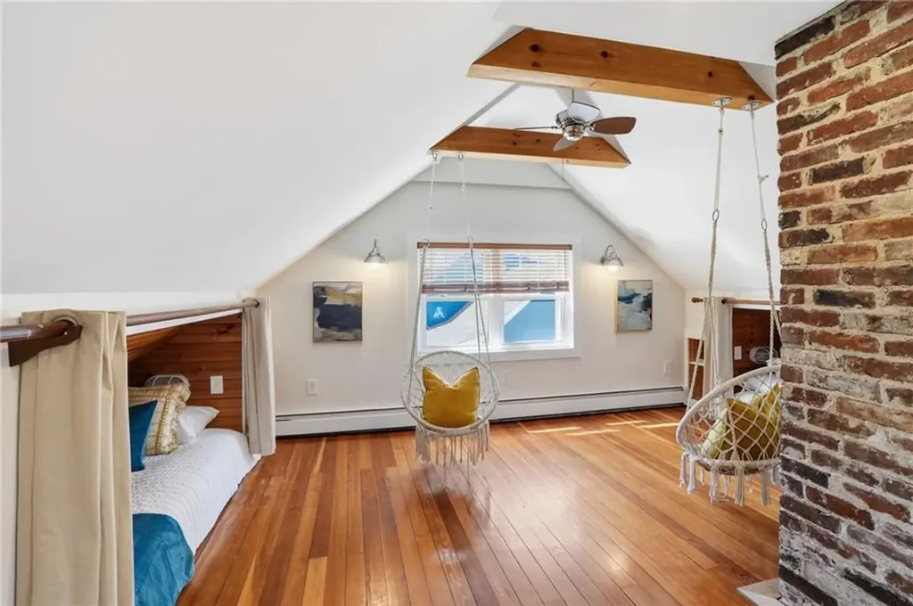 23 Richmond Avenue Barrington RI 02806