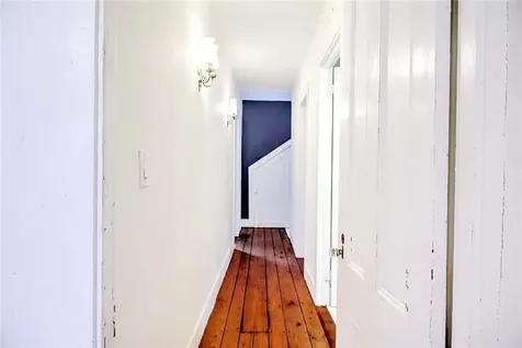 2952 East Main Road Portsmouth RI 02871