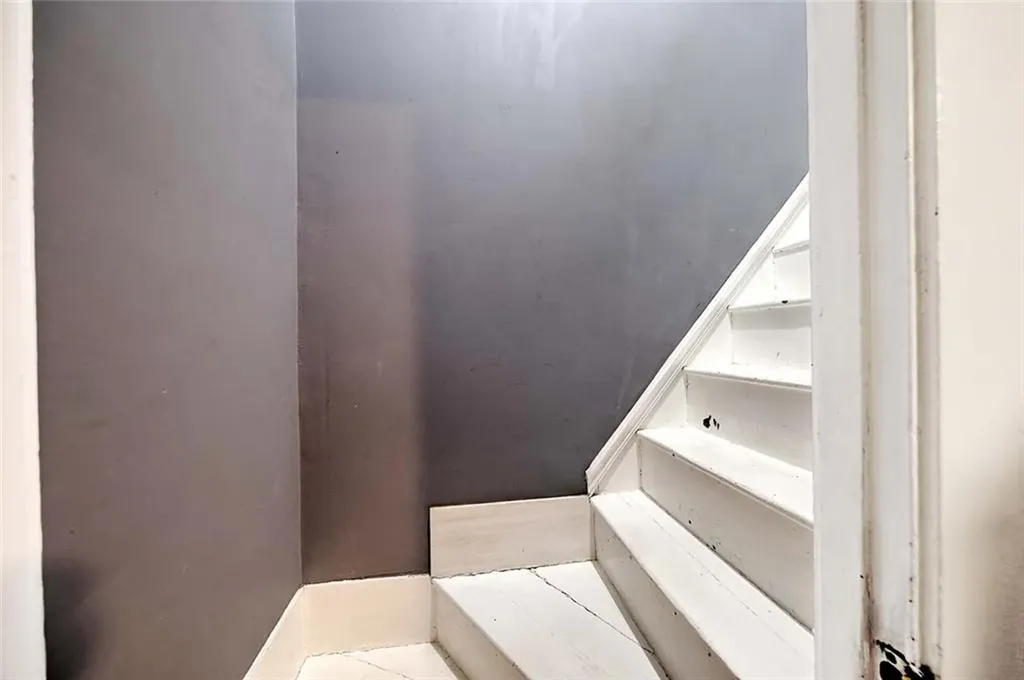 2952 East Main Road Portsmouth RI 02871