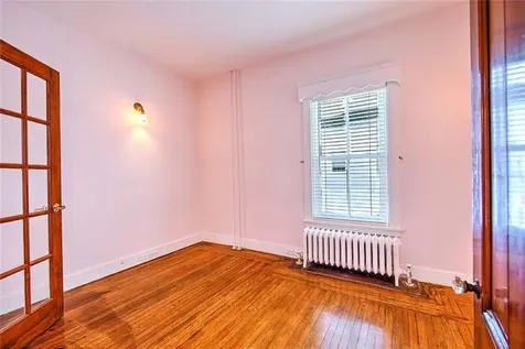 2952 East Main Road Portsmouth RI 02871