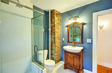 2952 East Main Road Portsmouth RI 02871