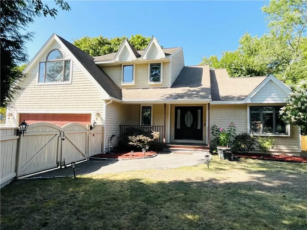 3 Sullivan Terrace Barrington RI 02806