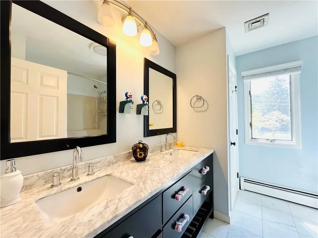 3 Sullivan Terrace Barrington RI 02806