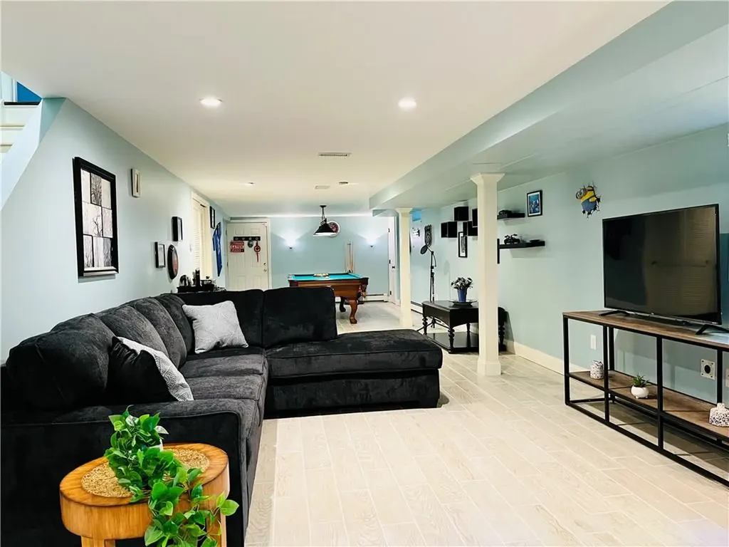 3 Sullivan Terrace Barrington RI 02806