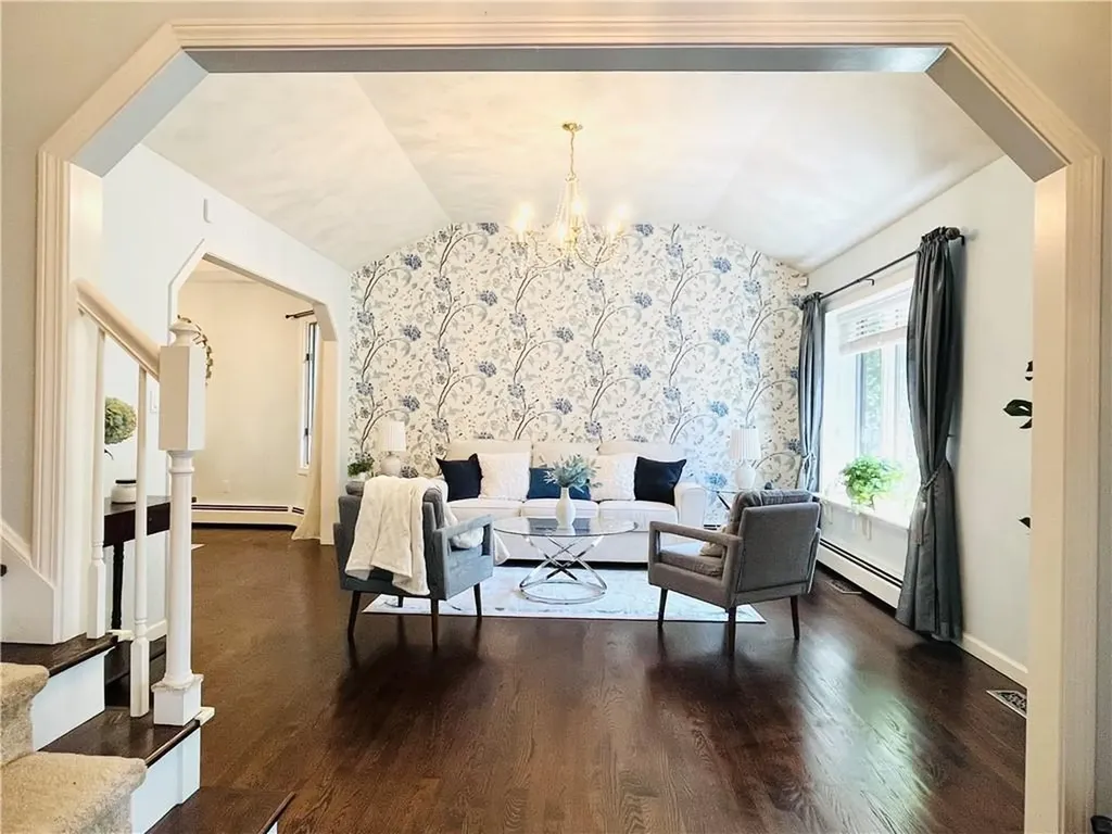 3 Sullivan Terrace Barrington RI 02806