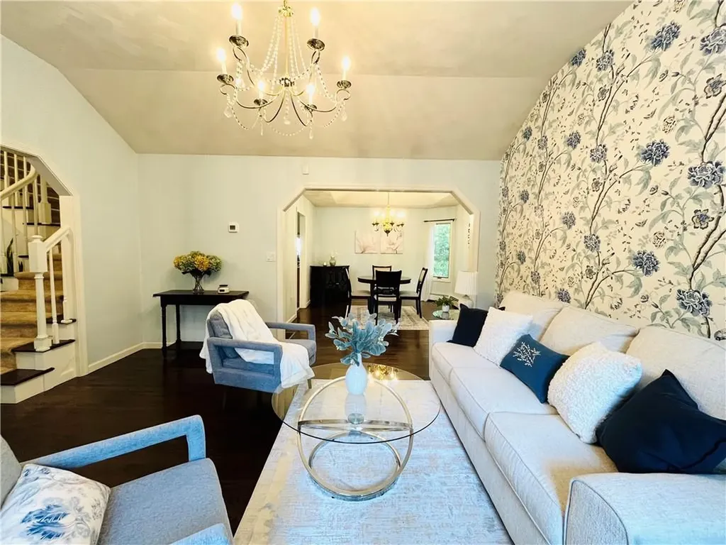 3 Sullivan Terrace Barrington RI 02806