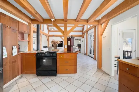 111 Beach Street North Kingstown RI 02852