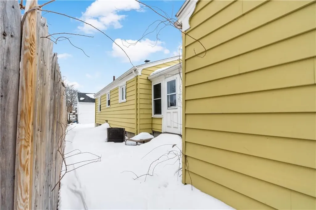 103 Harper Avenue Cranston RI 02910