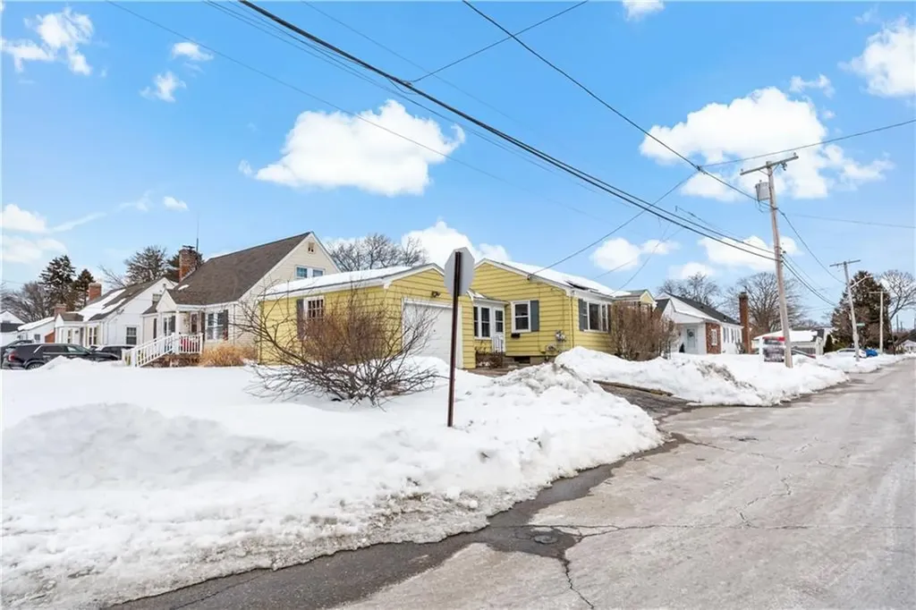 103 Harper Avenue Cranston RI 02910