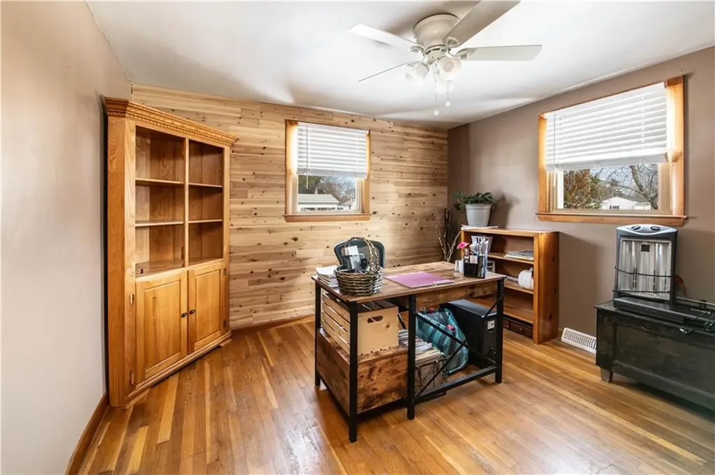 32 Lydia Road Coventry RI 02816