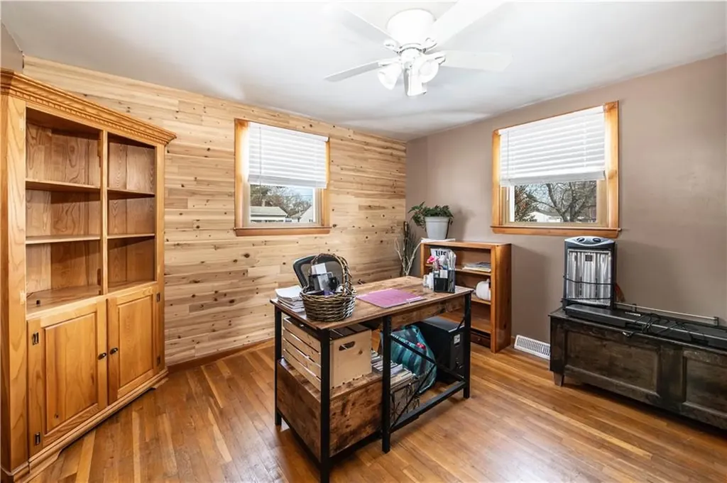 32 Lydia Road Coventry RI 02816