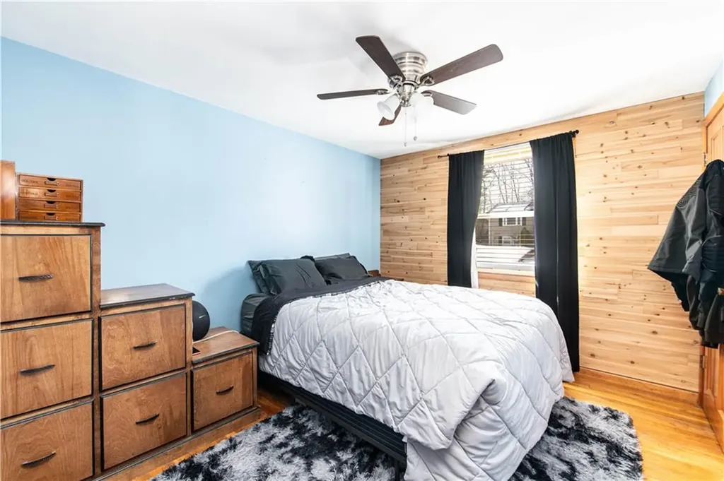 32 Lydia Road Coventry RI 02816