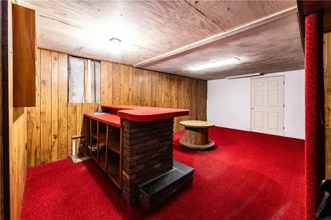 32 Lydia Road Coventry RI 02816