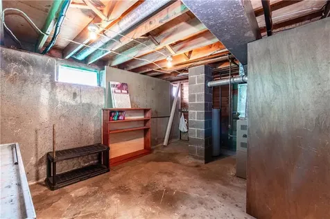 32 Lydia Road Coventry RI 02816