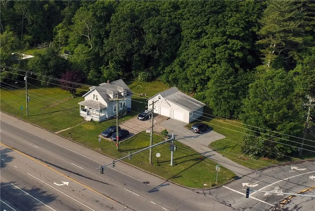 414 Liberty Street Stonington CT 06379