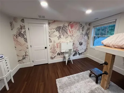 54 Isabelle Drive Narragansett RI 02882