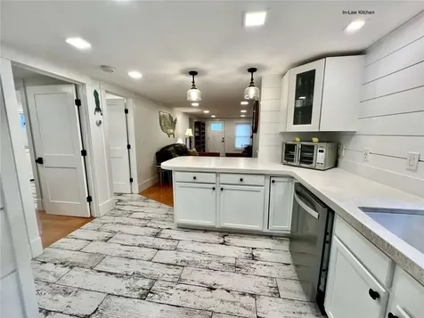 54 Isabelle Drive Narragansett RI 02882