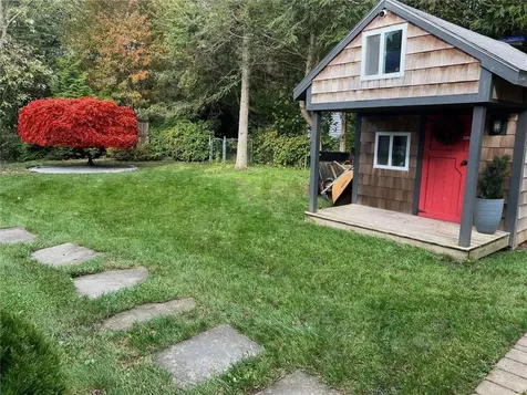 54 Isabelle Drive Narragansett RI 02882
