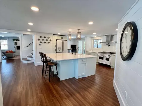 54 Isabelle Drive Narragansett RI 02882