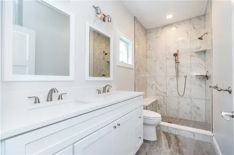 15 Hampton Road Coventry RI 02816