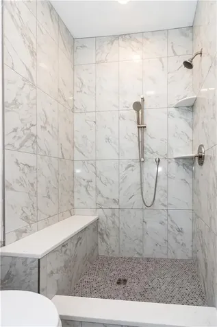 15 Hampton Road Coventry RI 02816