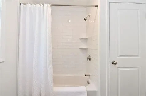 107 Coburn Street Warwick RI 02889