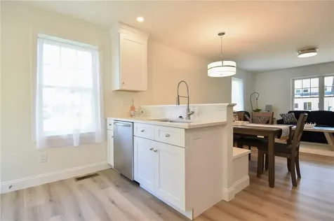 107 Coburn Street Warwick RI 02889