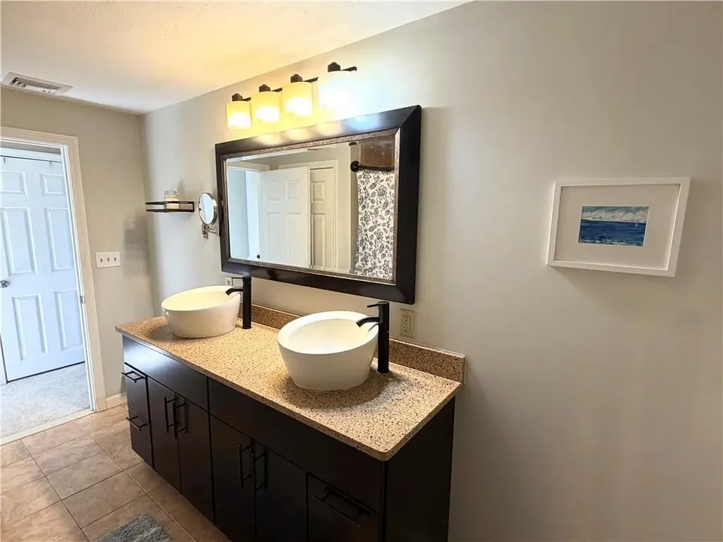 200 Heroux Boulevard Cumberland RI 02864