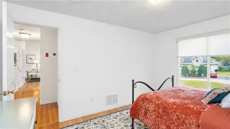 27 Great Oak Drive Warwick RI 02886