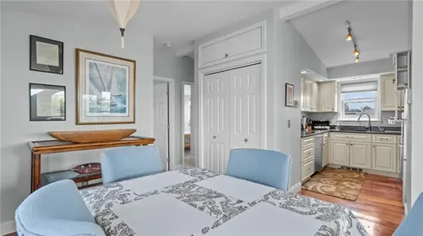 492 Thames Street Newport RI 02840