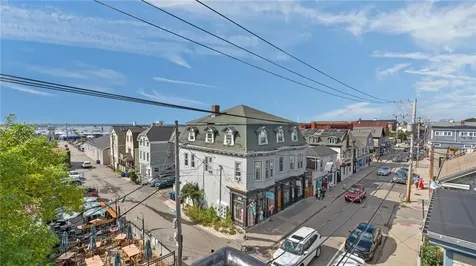492 Thames Street Newport RI 02840