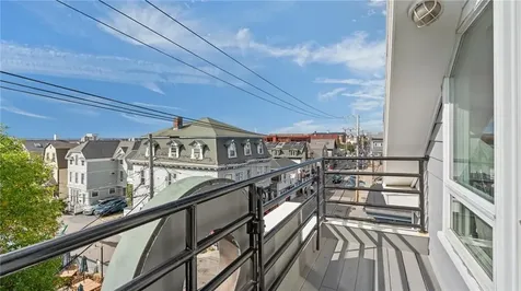 492 Thames Street Newport RI 02840