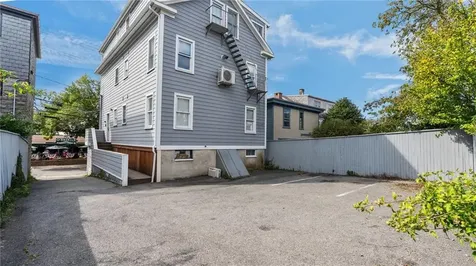 492 Thames Street Newport RI 02840