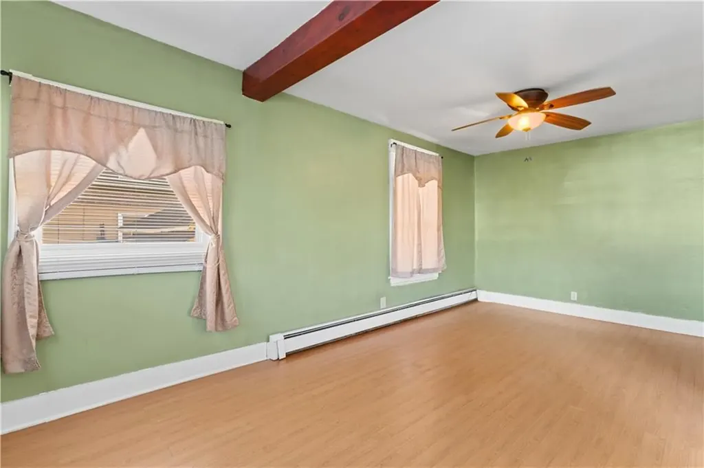 147 Warwick Street Woonsocket RI 02895