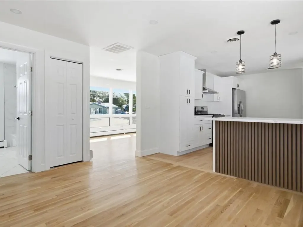 46 Circledale Drive Cumberland RI 02864