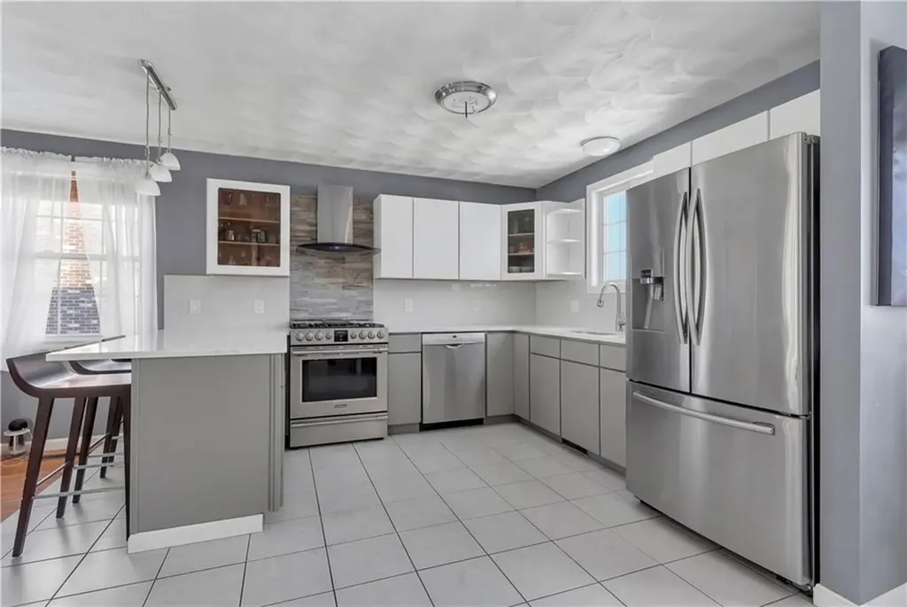 414 Rhode Island Avenue Woonsocket RI 02895