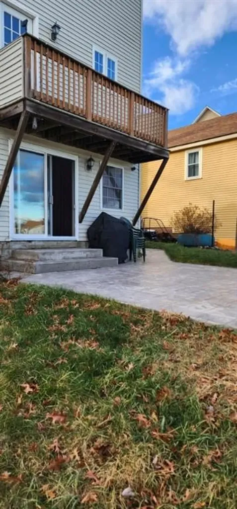 414 Rhode Island Avenue Woonsocket RI 02895