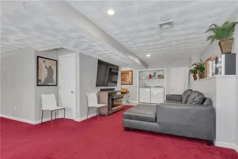 414 Rhode Island Avenue Woonsocket RI 02895