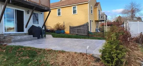 414 Rhode Island Avenue Woonsocket RI 02895