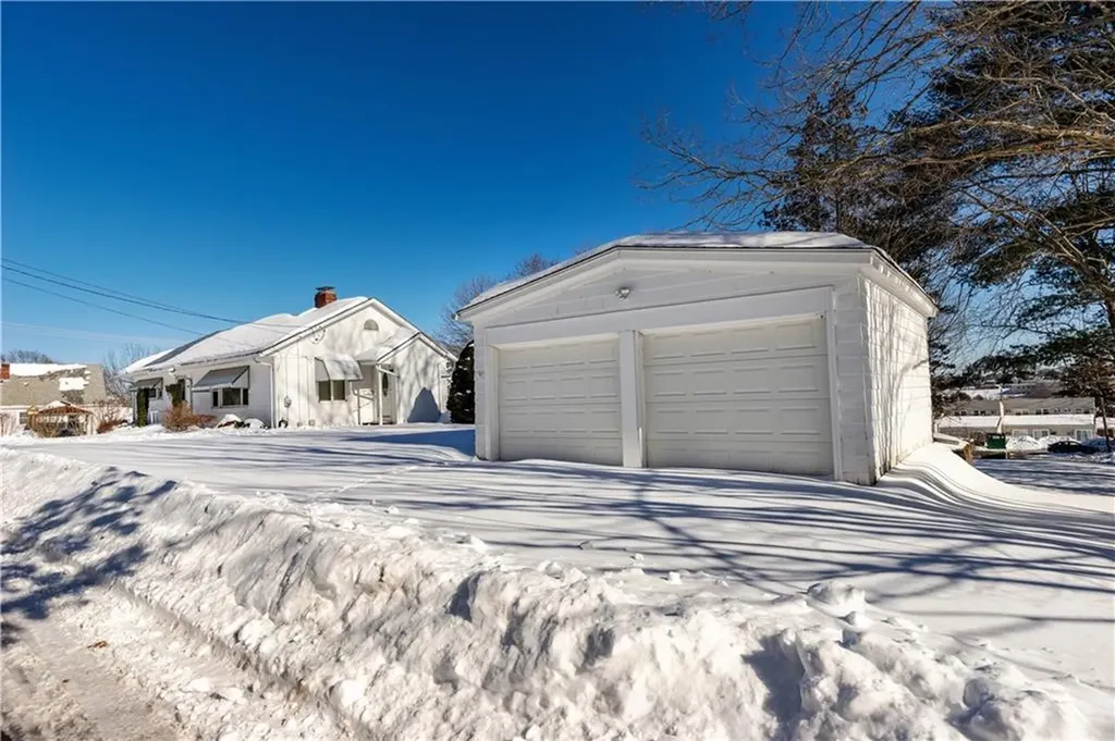 10 Hall Street West Warwick RI 02893