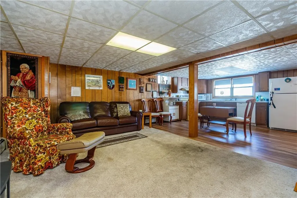 10 Hall Street West Warwick RI 02893