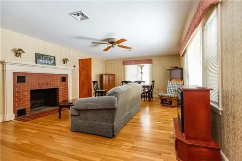 10 Hall Street West Warwick RI 02893