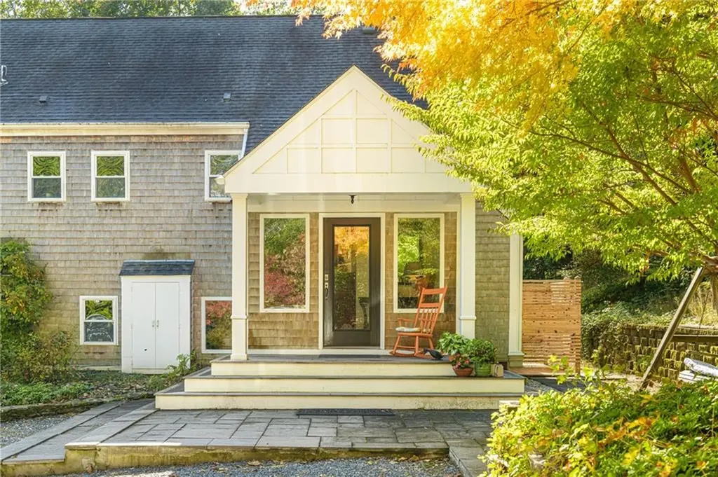 140 Connection Street Newport RI 02840