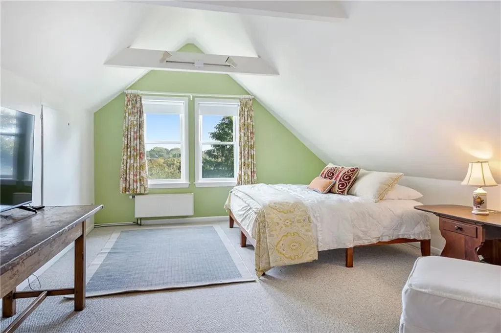 140 Connection Street Newport RI 02840